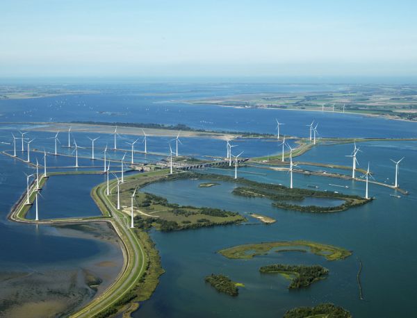 Die Wind Farm Krammer in Zeeland Niederlande ist zum Schutz vor Lichtverschmtzung mit BNK ausgestattet
